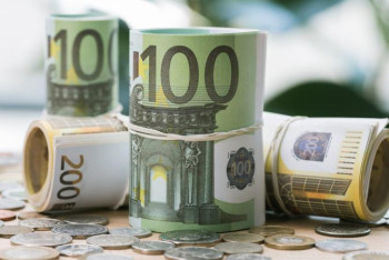 Фотография к новости: Заң қабылданды. Қазақстан қарызға 1,5 млрд еуро алатын болды 