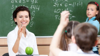 Фотография к новости: Мұғалімді қағазбастылықтан арылтатын бұйрыққа қол қойылды – министр