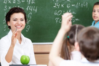 Мұғалімді қағазбастылықтан арылтатын бұйрыққа қол қойылды – министр