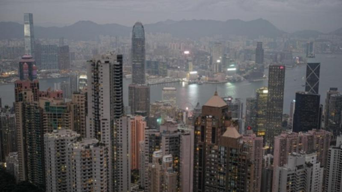Гонконгта 6 млрд долларға салынған суасты түнелі ашылды