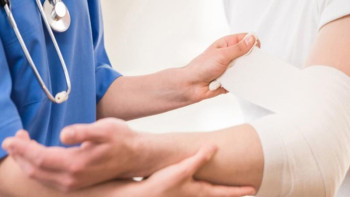 Фотография к новости: Азамат сақтандырылмаған болса да, травмотолог қызметі тегін көрсетіледі – дәрігер 