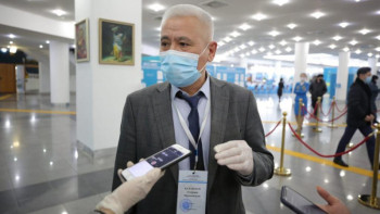 Фотография к новости: Учаскеміздегі 5 қарт сайлаушы үйден дауыс береді – сайлау учаскесінің төрағасы