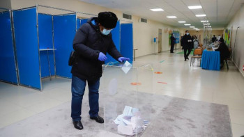 Фотография к новости: Сайлауда әзірге заңбұзушылық тіркелген жоқ – байқаушы