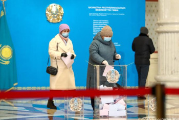 Фотография к новости: Қазақстан халқы белсенді дауыс беріп жатыр – ﻿Президент 