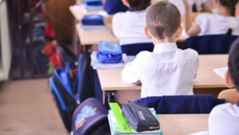 Фотография к новости: БҒМ: Елімізде оқушылардың 41,7 пайызы штаттық форматқа көшті