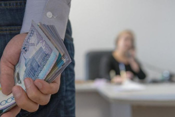 Фотография к новости: Халық параны қандай қызметтерді алу үшін беретіні белгілі болды 