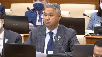 Фотография к новости: Өз кандидатымыз болса да, көпшілікті қолдадық – ﻿Перуашев