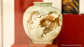 Фотография к новости: Корея мен Жапония Елбасыға не сыйлады?