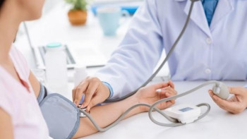 Фотография к новости: Қазақстандықтарға емханаларда 215 млн-ға жуық қызмет көрсетілді – Төкежанов