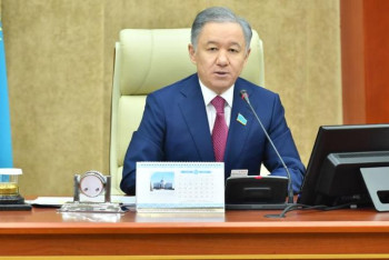 Фотография к новости: Баса назар аударатын боламыз. Нығматулин Мәжілістің жоспарын айтты 