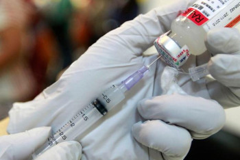 Фотография к новости: Медициналық сақтандыру қоры басшысы қандай вакцина салдырмақ?