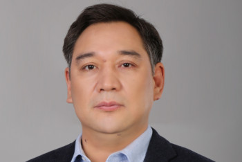 Фотография к новости: Қазақстан неге 56 елдің ішінде ең төменгі жалақы алады? Депутат Маминге сауал жолдады