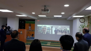 Фотография к новости: Үндістан елшілігі электронды кітапхананы іске қосты