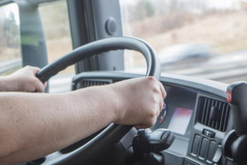 Фотография к новости: Автобус жүргізушілері күніне 3 мыңнан астам бұзушылық жасаған – ІІМ