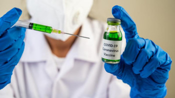 Фотография к новости: Вакцинация өткізуде медмекемелердің дайындығы қандай? – Президент Цойға сұрақ қойды