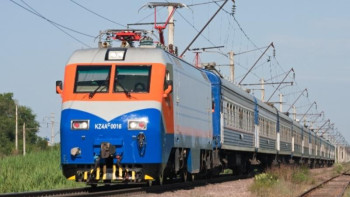 Фотография к новости: Мүлдем төмен деуге болады. Депутат теміржол саласындағы мәселелерді айтты