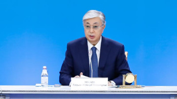 Фотография к новости: Үкімет Тоқаевқа алғаш рет ақпаратқа қол жеткізу туралы есеп беретін болады