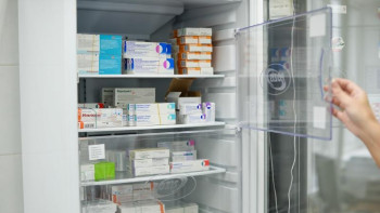 Фотография к новости: QazCovid-in вакцинасын тоңазытқышта да сақтауға болады