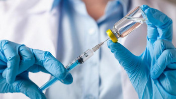 Фотография к новости: Кемінде 6 ай керек. Дәрігер вакцина салдыруға қатысты маңызды мәселені айтты