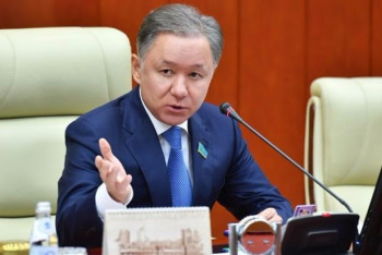 Фотография к новости: Депутаттың біліктілігін арттыруға 647 миллион теңге бөлінеді. Бұған Нығматулин ашуланды