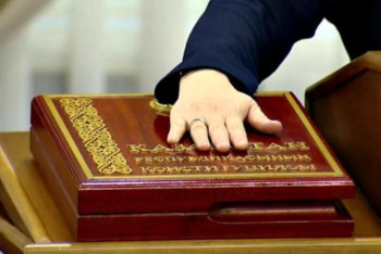 Фотография к новости: Бүгін Мәжілісте депутаттар тағы ант берді