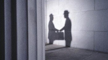 Фотография к новости: Ел азаматтары көлеңкелі экономикамен күресуге атсалыса алады