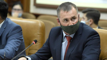 Фотография к новости: Шымкент әкімі басқармаға «қос азаматтығы» бар шенеунікті басшы етіп тағайындаған