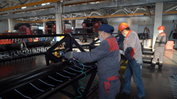 Фотография к новости: Көкшетаудағы комбайн зауыты өнім көлемін арттыруда