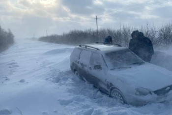 Фотография к новости: Солтүстік Қазақстанда қар құрсауында қалған 60 адам құтқарылды