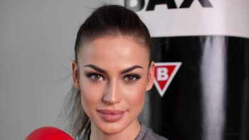 Фотография к новости: Қазақстандық  «Джоли» қайда жоғалып кетті? 