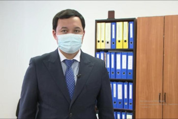 Фотография к новости: Вакцина. Жағдайымыз қалыпты – атыраулық дәрігерлер 