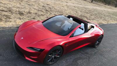 Tesla Roadster жаңа моделі көкке ұша алады