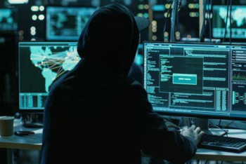 Фотография к новости: Қаңтарда 1700 киберқылмыс тіркелді. Алаяқтармен күрес қалай жүргізілуде? 