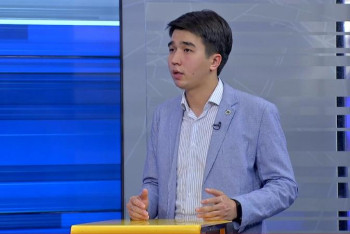 Фотография к новости: 25 жастағы депутат Мәди Ахметов Маминге алты талап қойды 