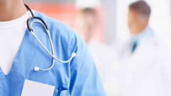 Фотография к новости: Депутат елдегі дәрігерлердің жетіспеушілігіне алаңдаушылығын білдірді