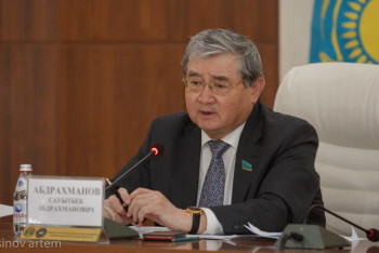 Фотография к новости: Енді бұл мәртебеден айырылып қалды. Мәжіліске ең жас депутаттың келуі нені өзгертті?