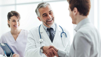 Фотография к новости: Зейнетақы жинағы арқылы ем алу үшін өтініш қашан қабылдана бастайды?