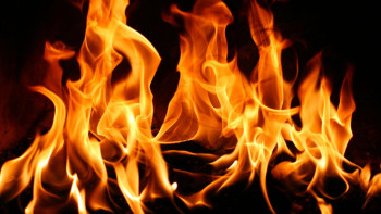 Фотография к новости: Жаңатастағы өрт. Отбасына көмек көрсетіліп жатыр 