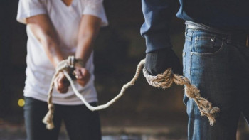 Фотография к новости: Жылына 150 млрд доллар табыс табады. Қазақстан адам саудасының алдын қалай алады? 