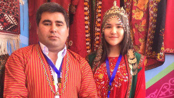 Фотография к новости: Алғыс айту күні – ауыртпашылықты бірге еңсерген азаматтардың бір-біріне құрметі