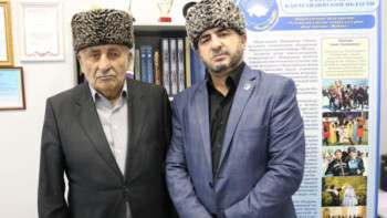 Фотография к новости: Сол кезде бізді сыртқа теуіп, жүдеген жанымызды жараласа қайтер едік...