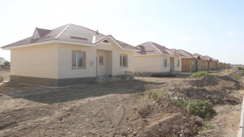 Фотография к новости: Тоқаев ауылда өз жұмысшыларына үй салғандар шығынының жартысын мемлекет өтейтінін айтты