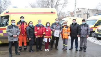 Фотография к новости: Алғыс айту күні. Атырауда дәрігерлерге ерекше сый жасалды