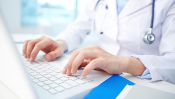 Фотография к новости: Мамин жыл соңына дейін ауылдардағы медицина ұйымдарын интернетпен қамтуды тапсырды