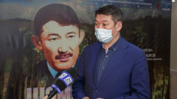 Фотография к новости: Қазақ даласы 70 жыл бойы Шәмшінің әндерін шырқап келеді – Асхат Маемиров