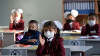 Фотография к новости: Алматыда бастауыш сыныптың 20 мыңнан астам оқушысы мектепке барып оқитын болды