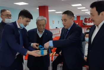 Фотография к новости: «Құтадғу біліктің» жаңа аудармасы жасалды