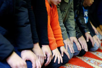 Фотография к новости: Алматыда жұма намазын мешітте өткізуге уақытша тыйым салынды 