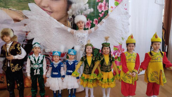 Фотография к новости: Көкшетауда ұлттық нақыштағы сән көрмесі өтті