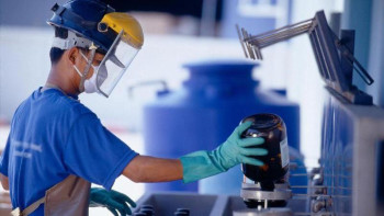 Фотография к новости: Министр химия өнеркәсібі саласында жаңа жобалар жүзеге асырылатынын айтты